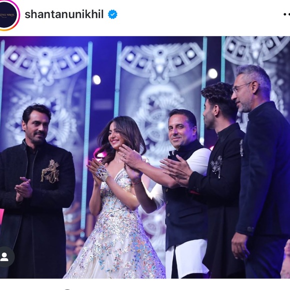 Stunning White and Silver Embellished Wedding Dress - Picture 12 of 12